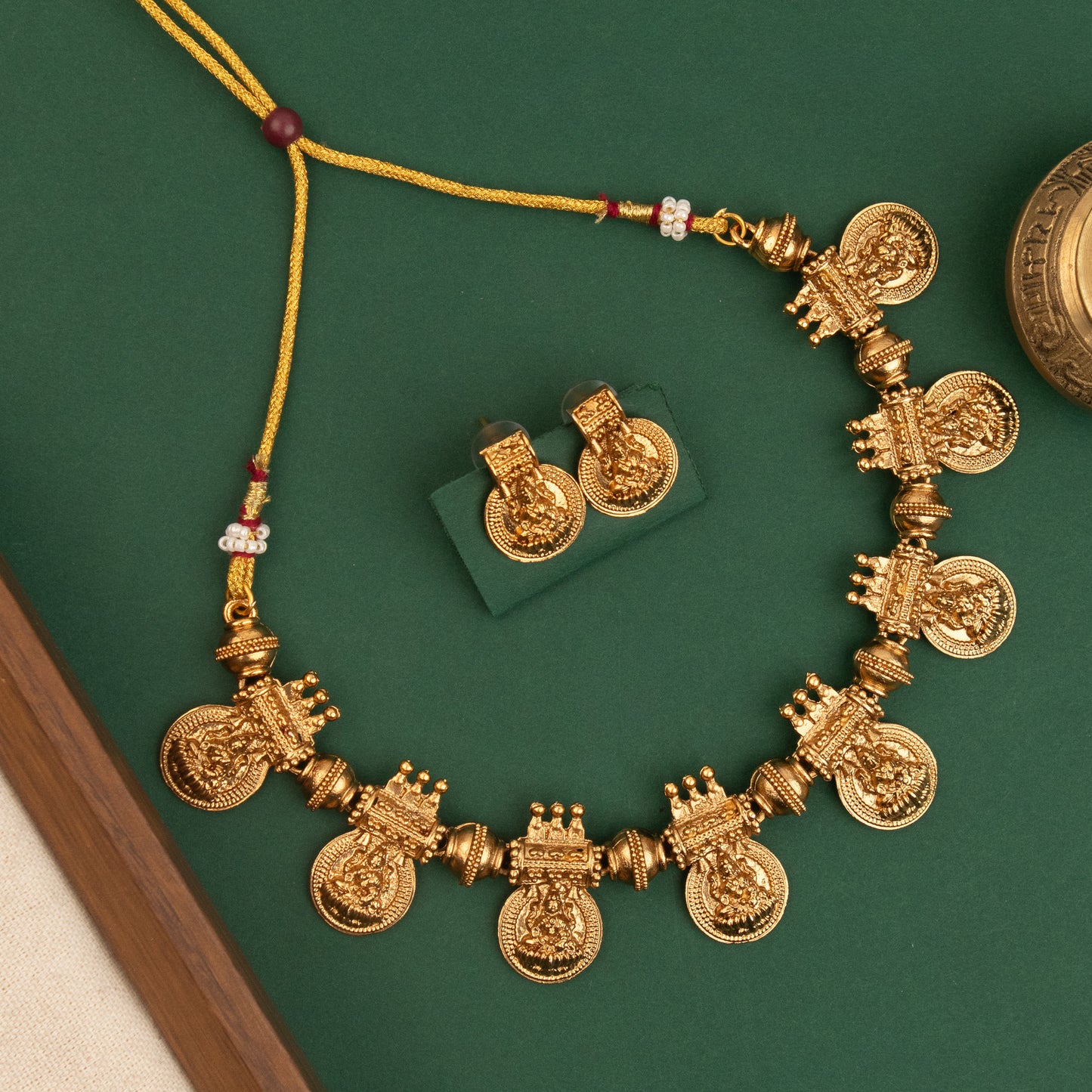 Necklace N648