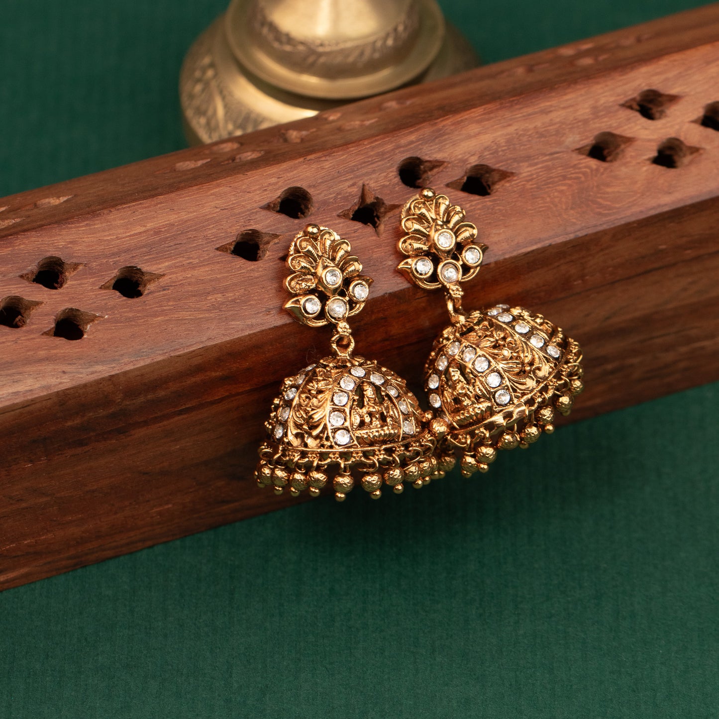 Antique Earrings E1426