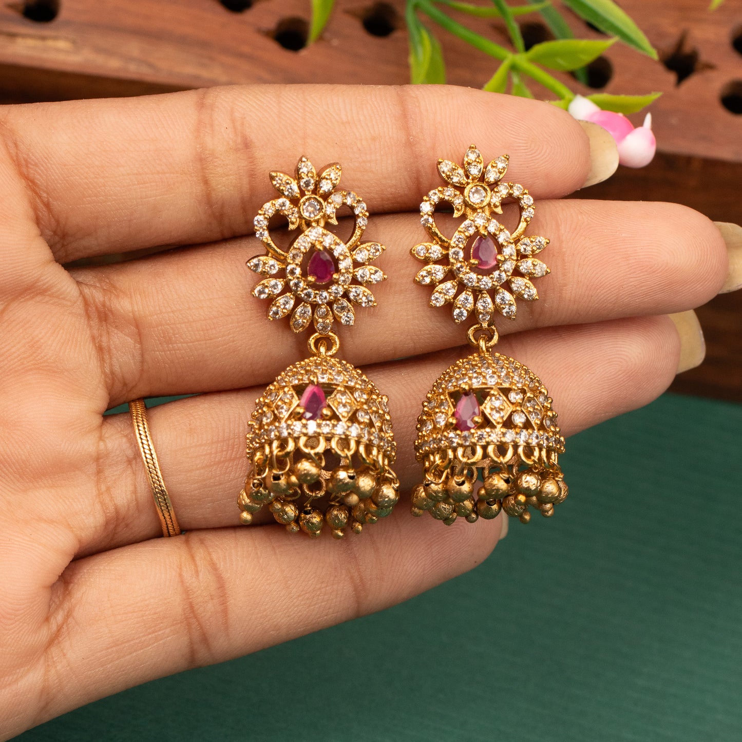 Antique Earrings E1471