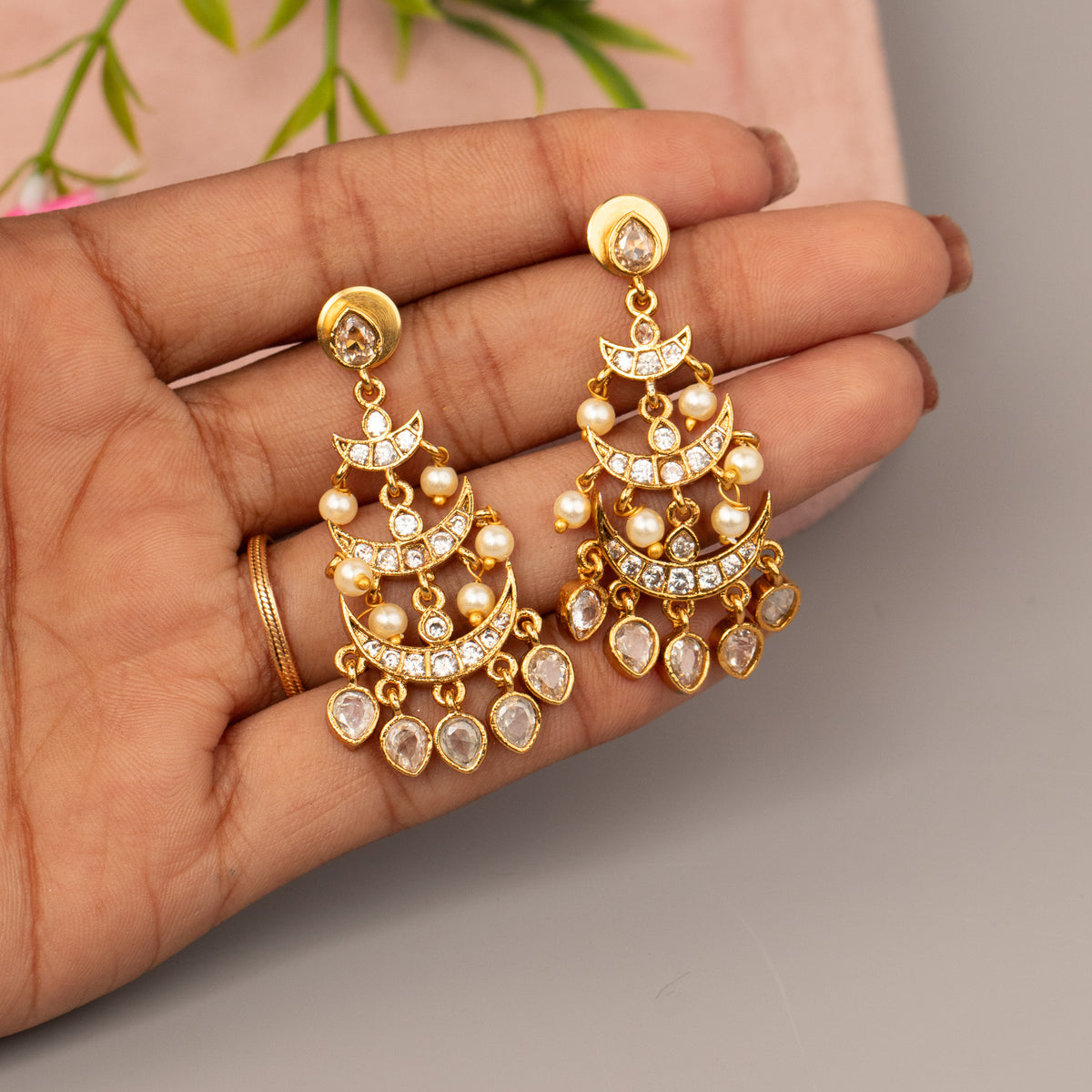 Antique Earrings E1617