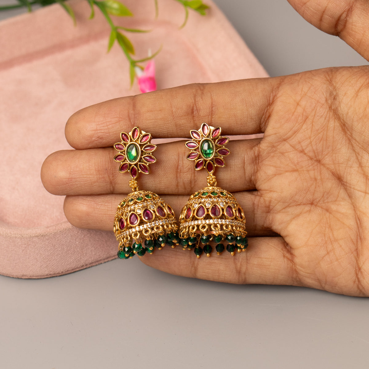 Antique Earrings E1581