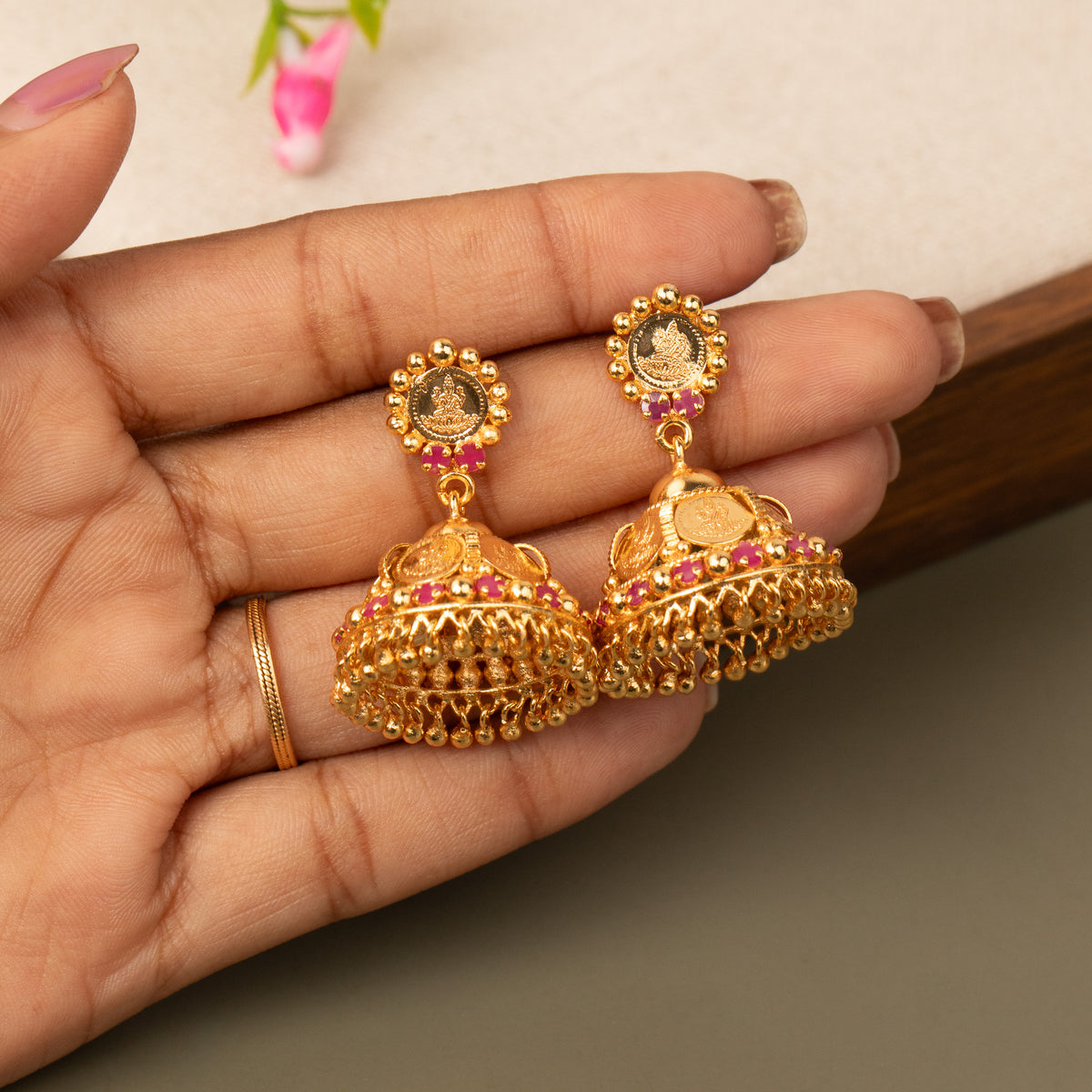 Antique Earrings E1631