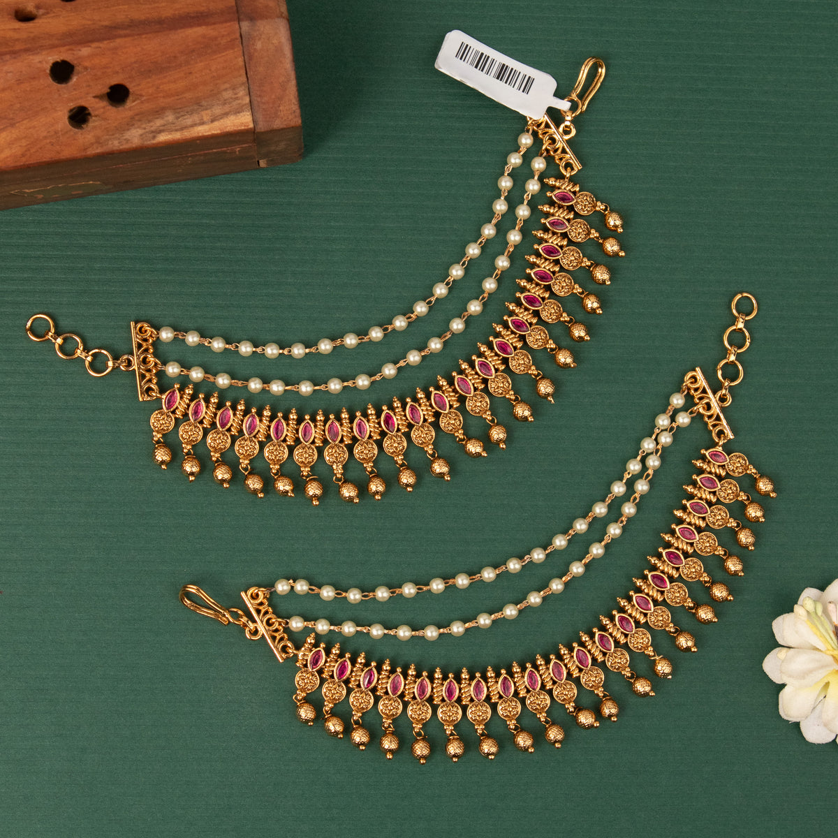 Premium Ear Chain EC129