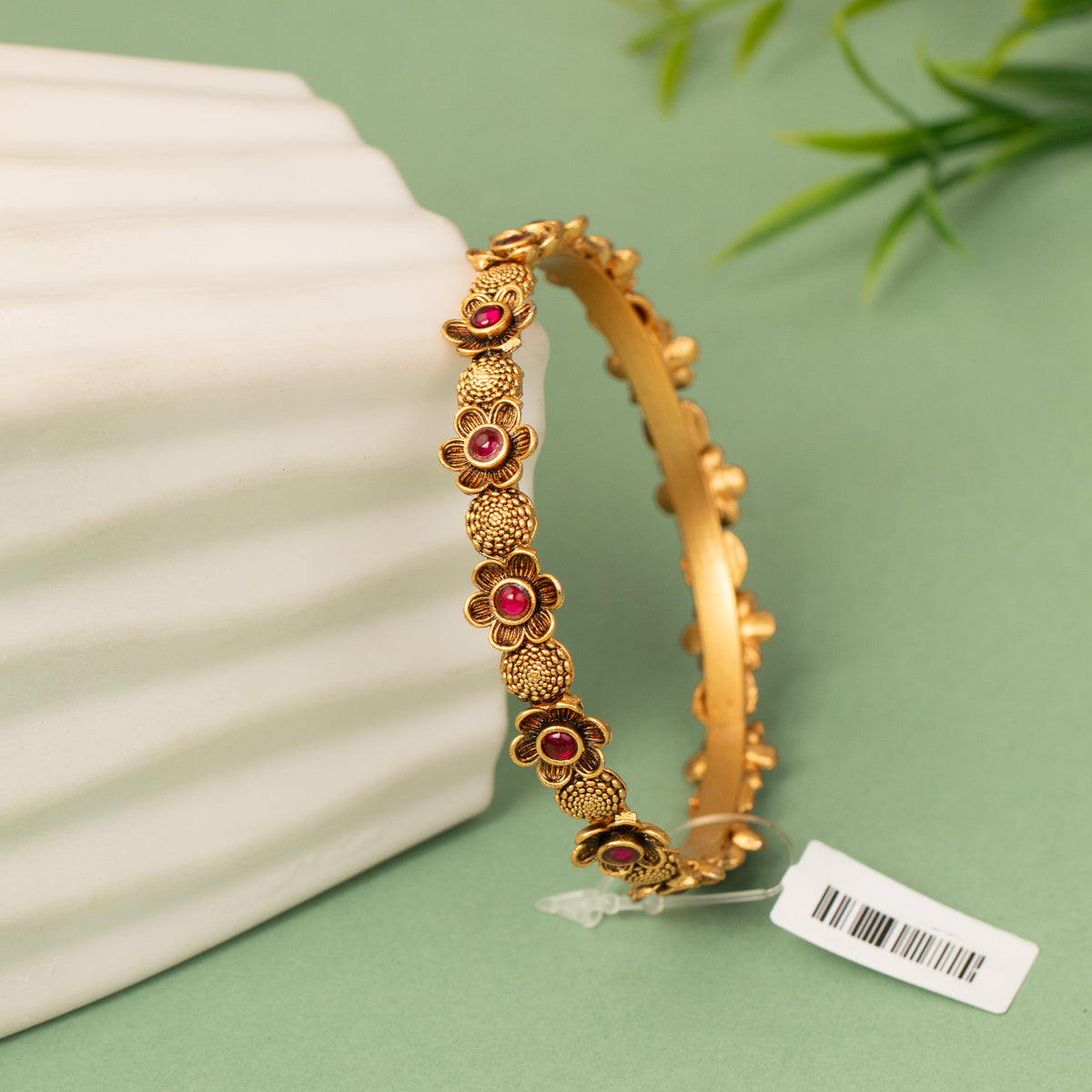 Antique Bangle B668