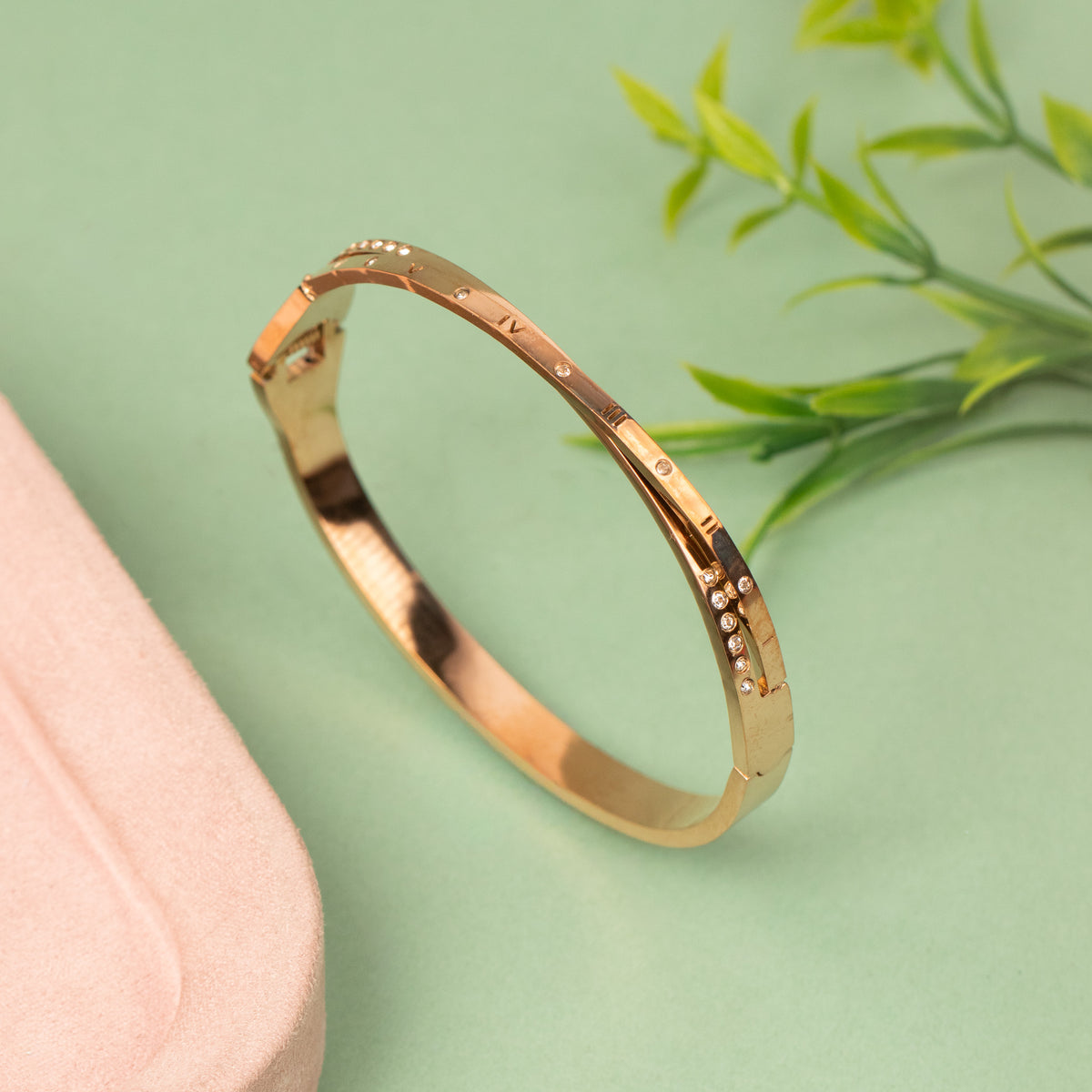 Cuff Bangles B681