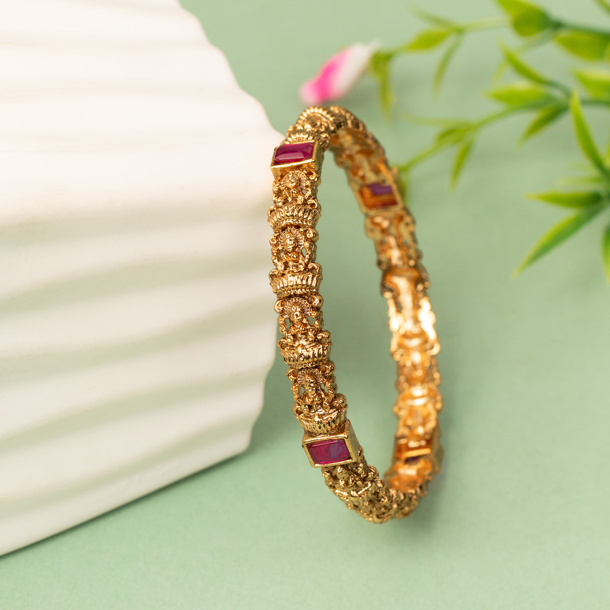 Premium Antique Bangle B693