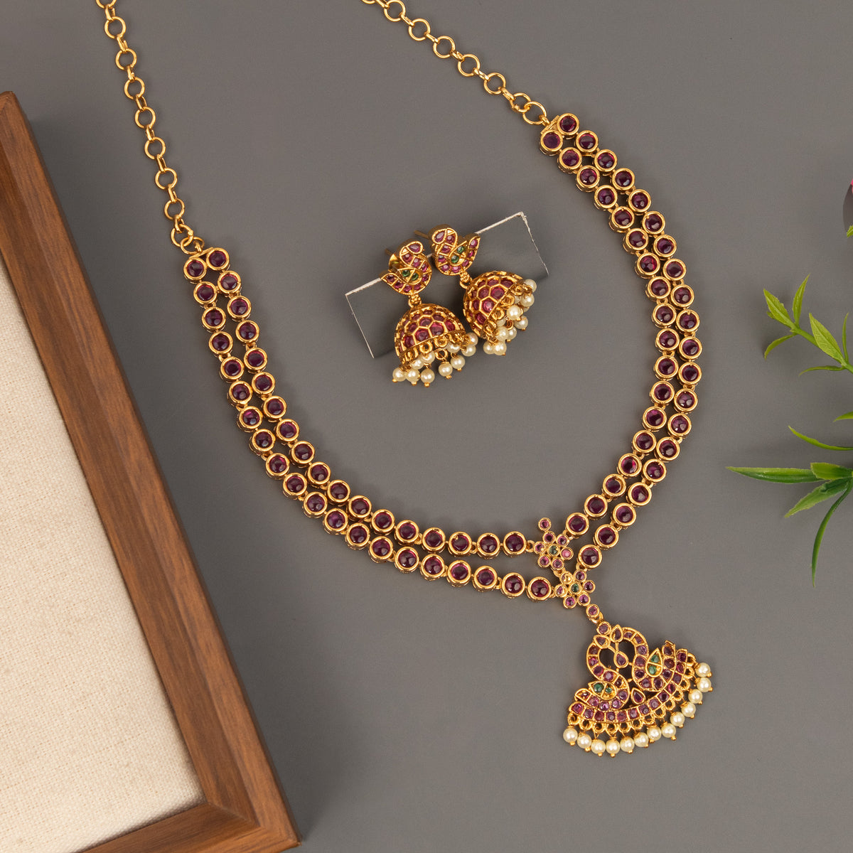 Necklace N1586