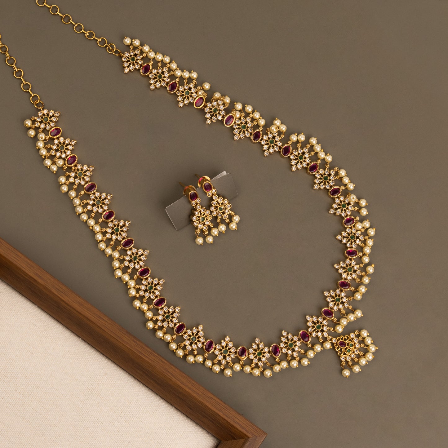 Premium Necklace 642