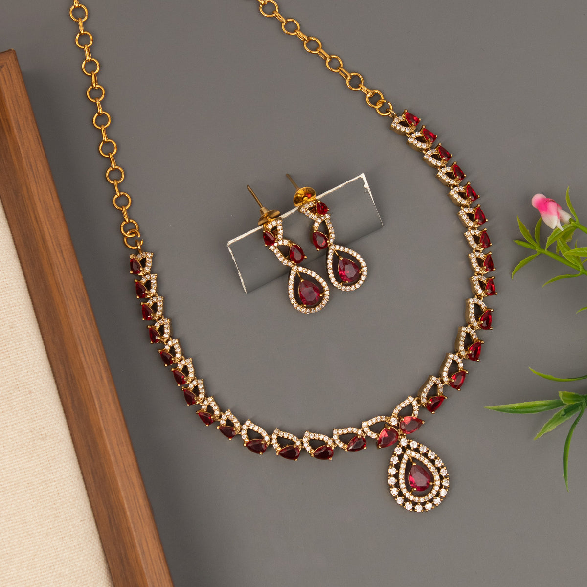 Necklace N1588