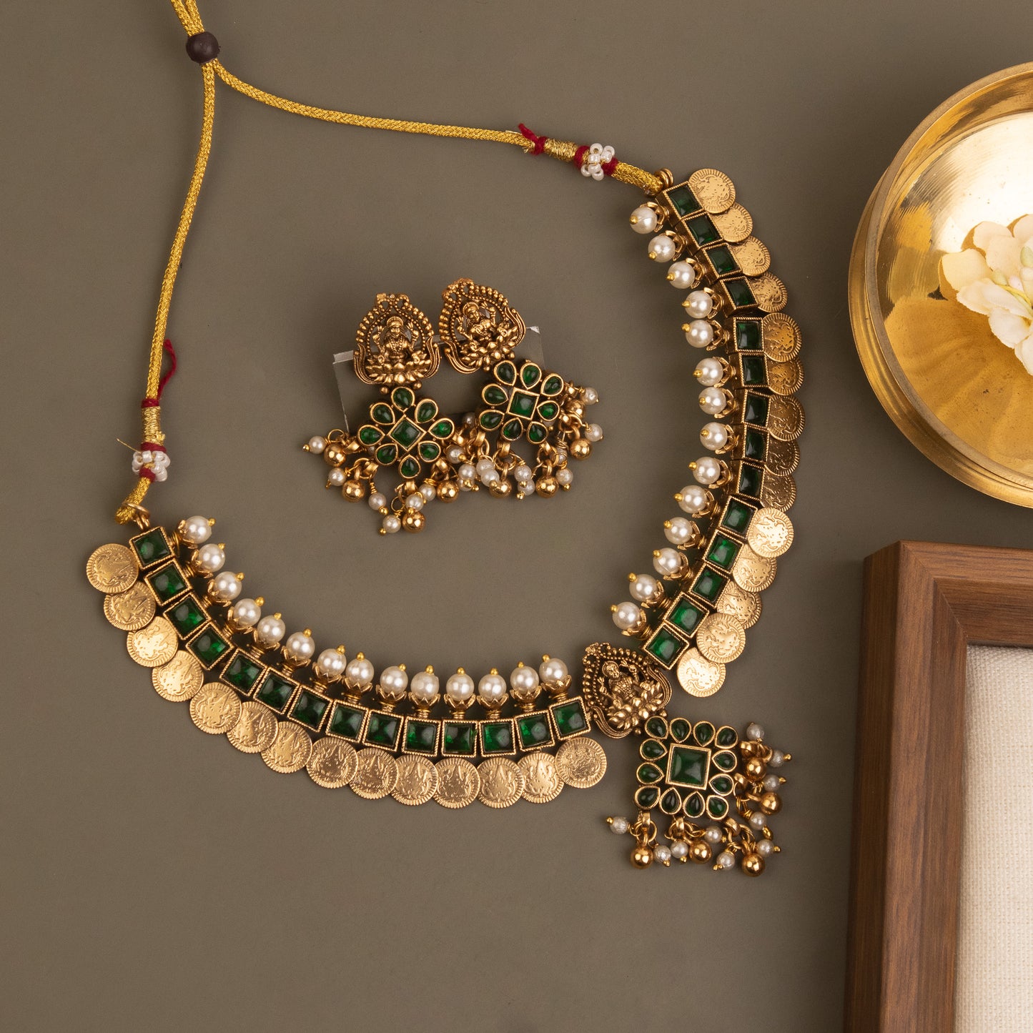 Necklace 725