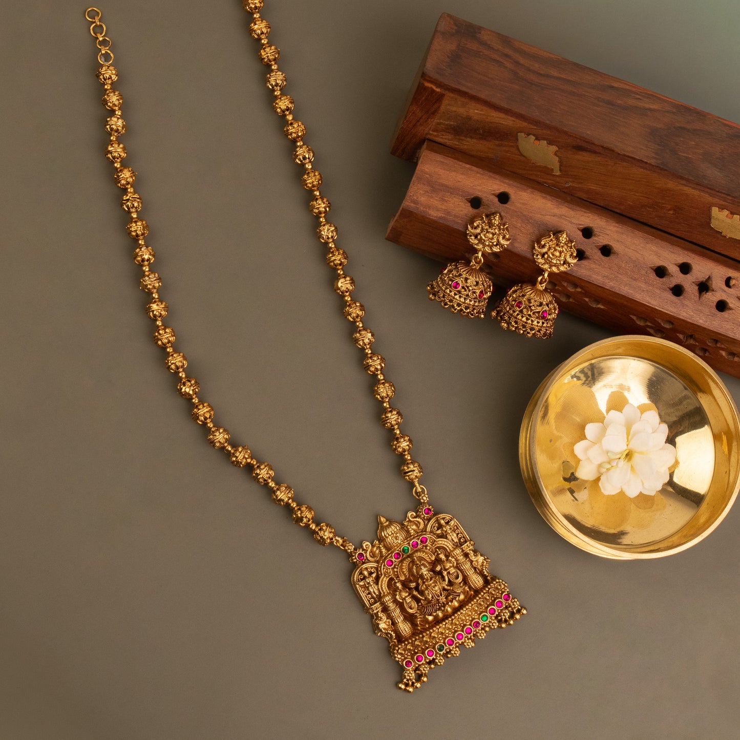 Necklace 742