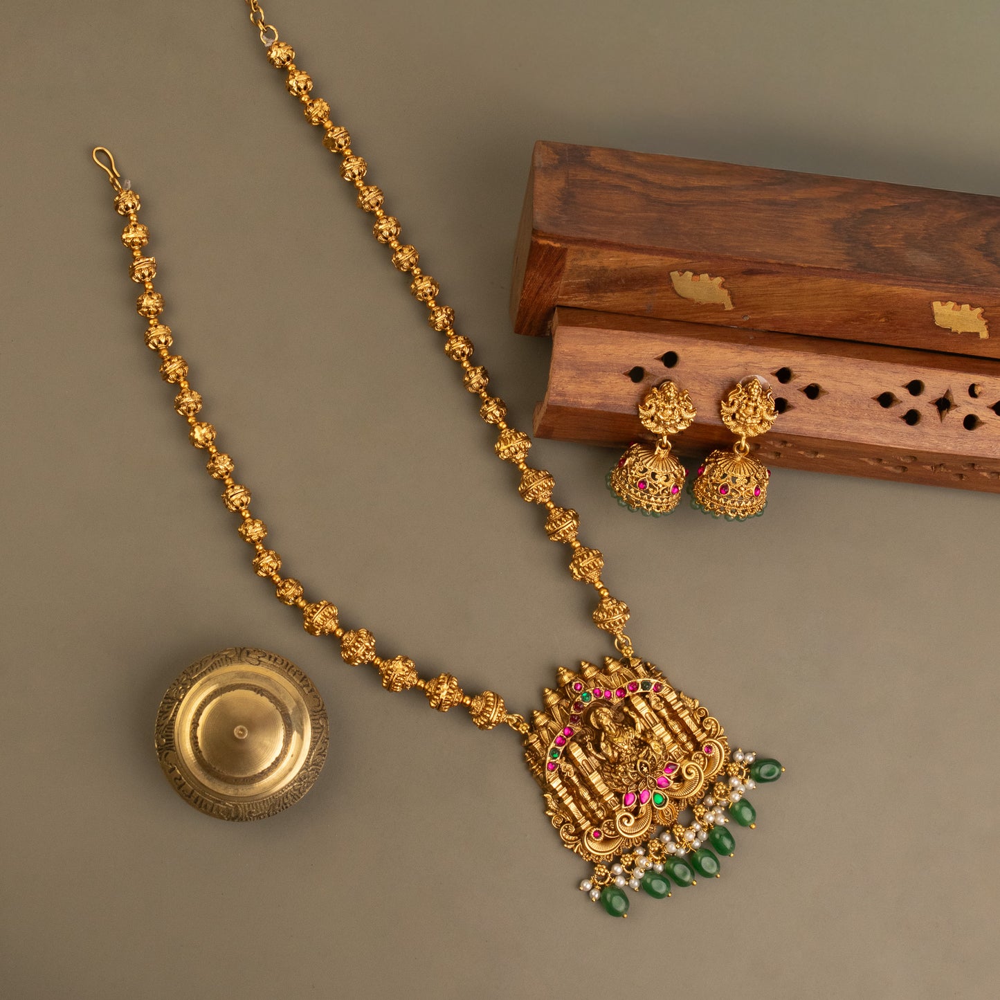 Necklace 462