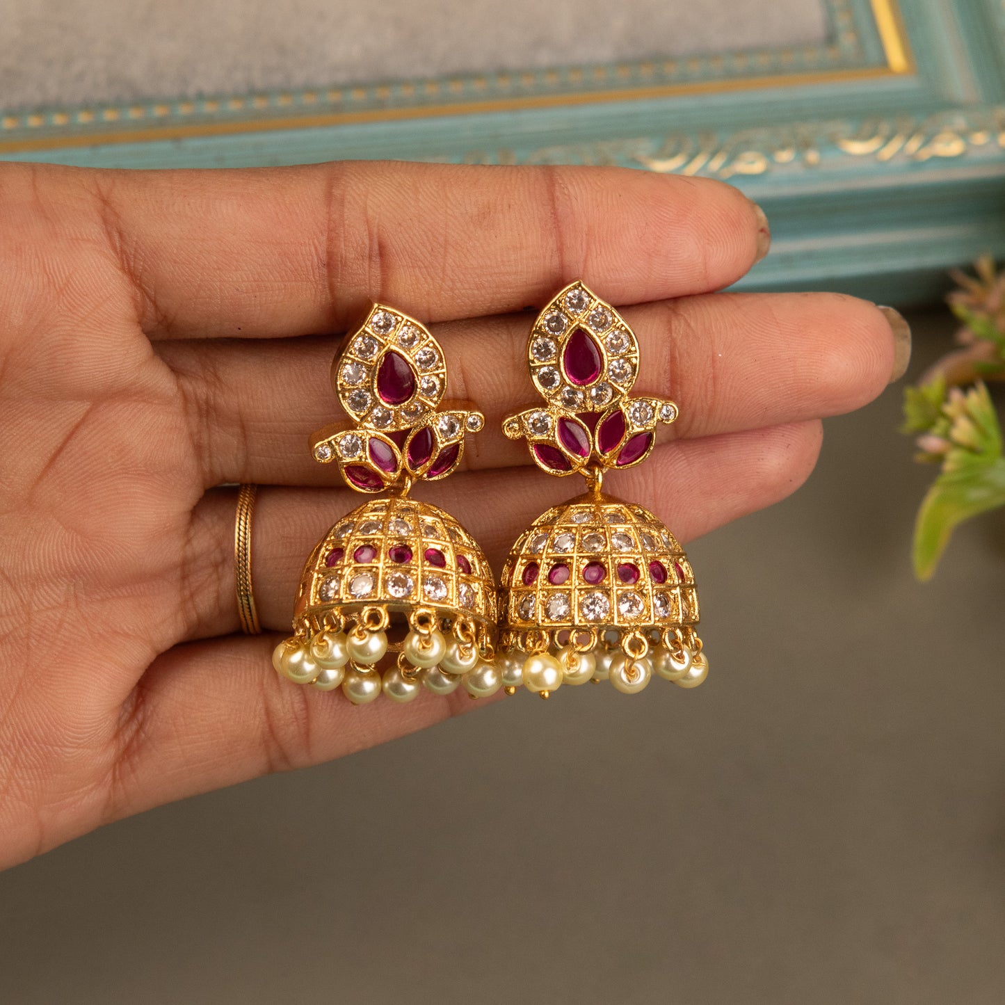Antique Earrings E798