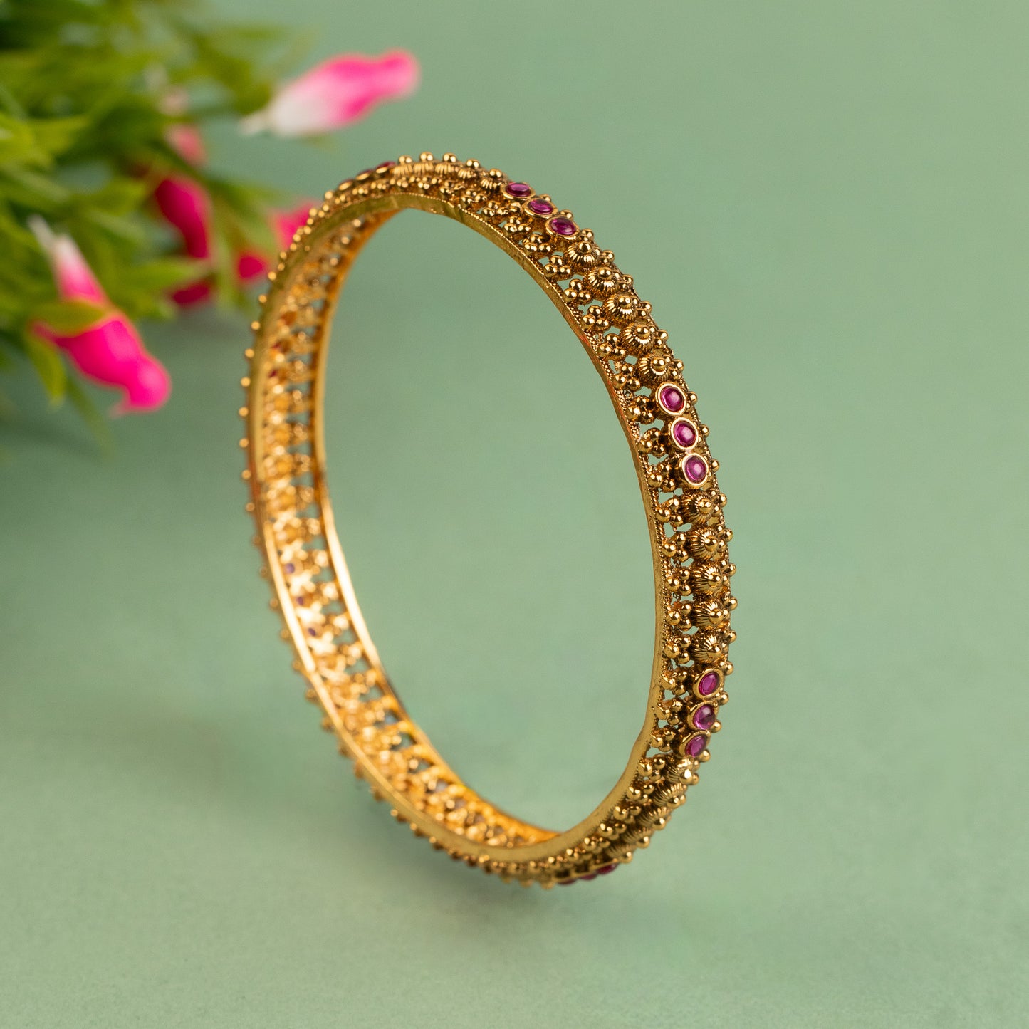 Premium Antique Bangle B552