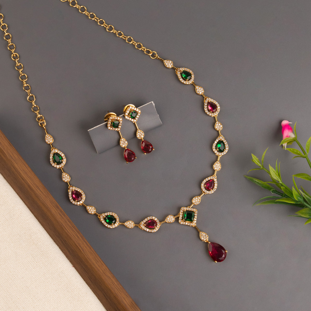 Necklace 386