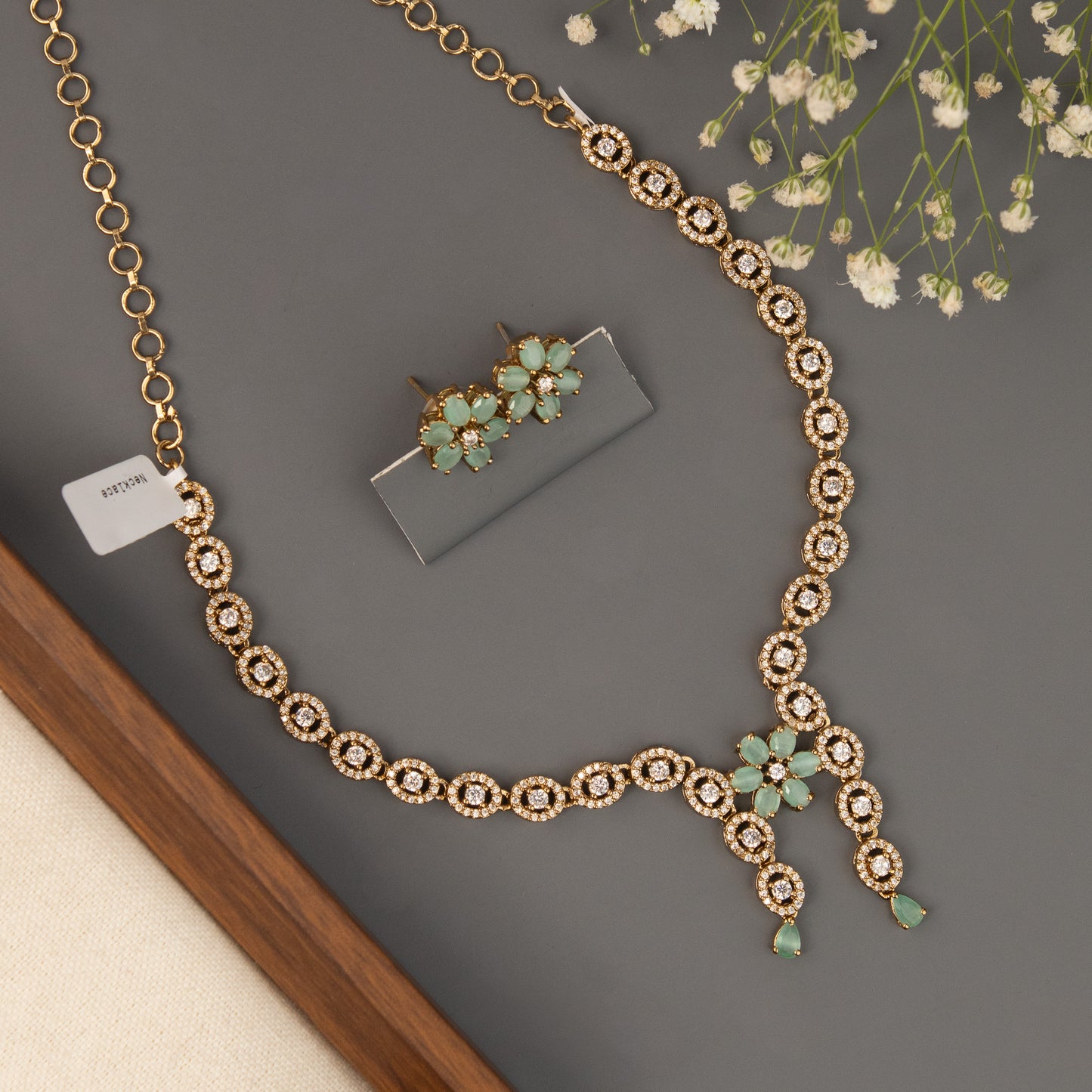 Necklace 412