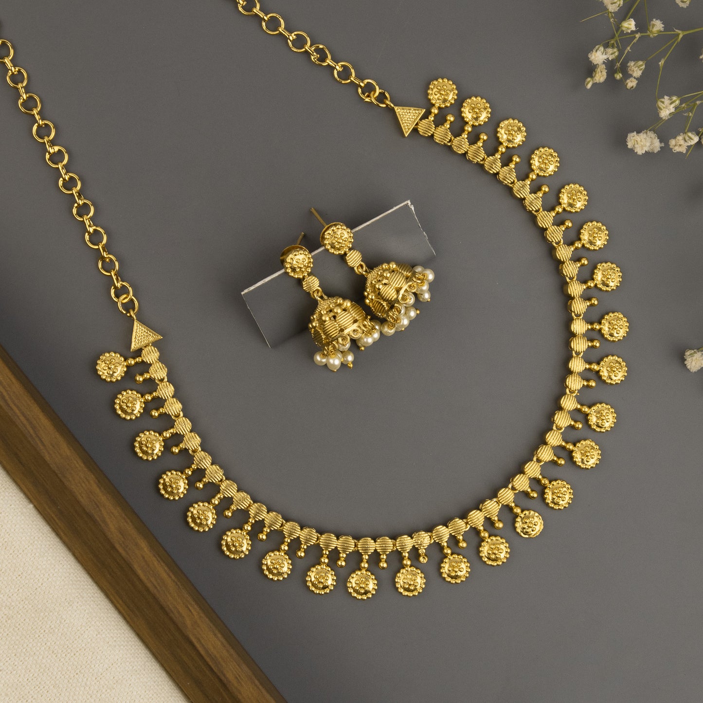 Necklace 339