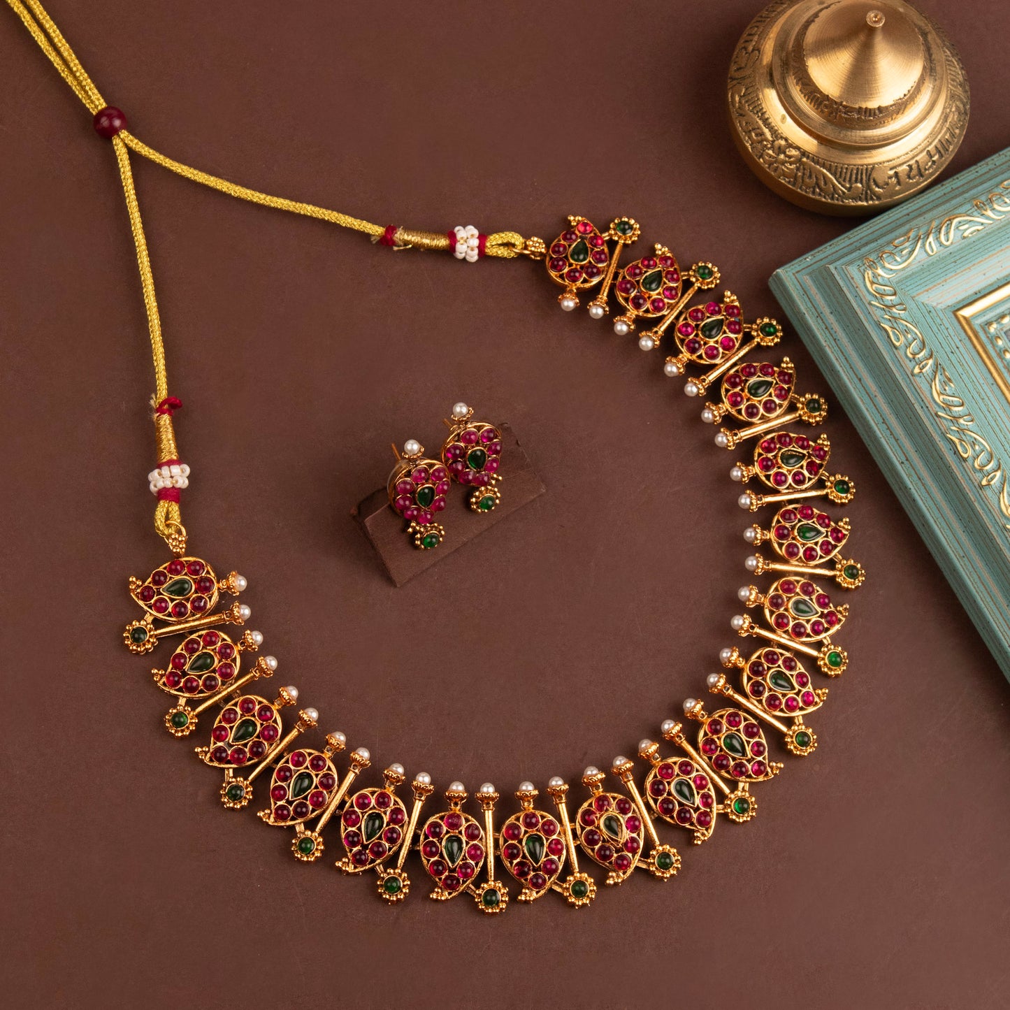 Necklace 482