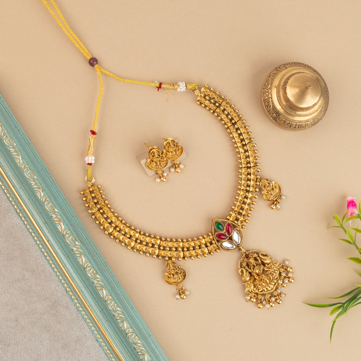 Necklace 844