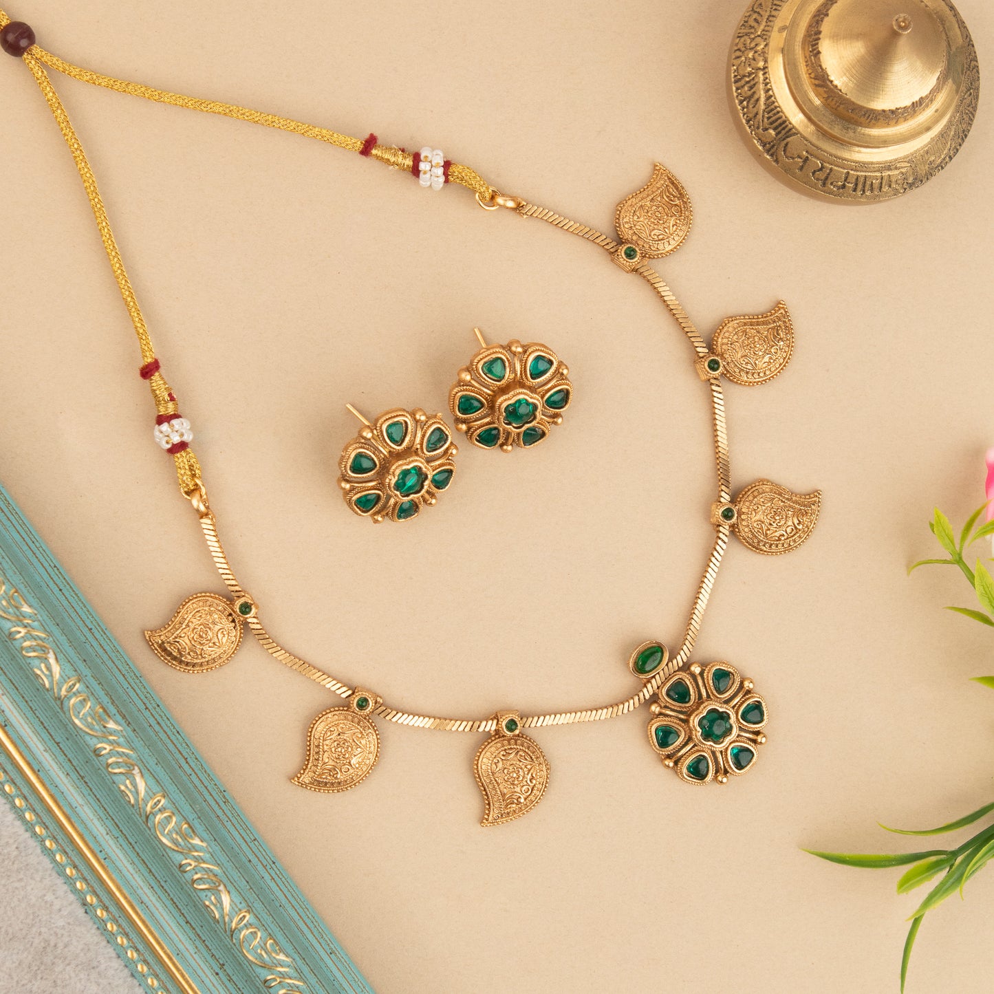 Necklace 832