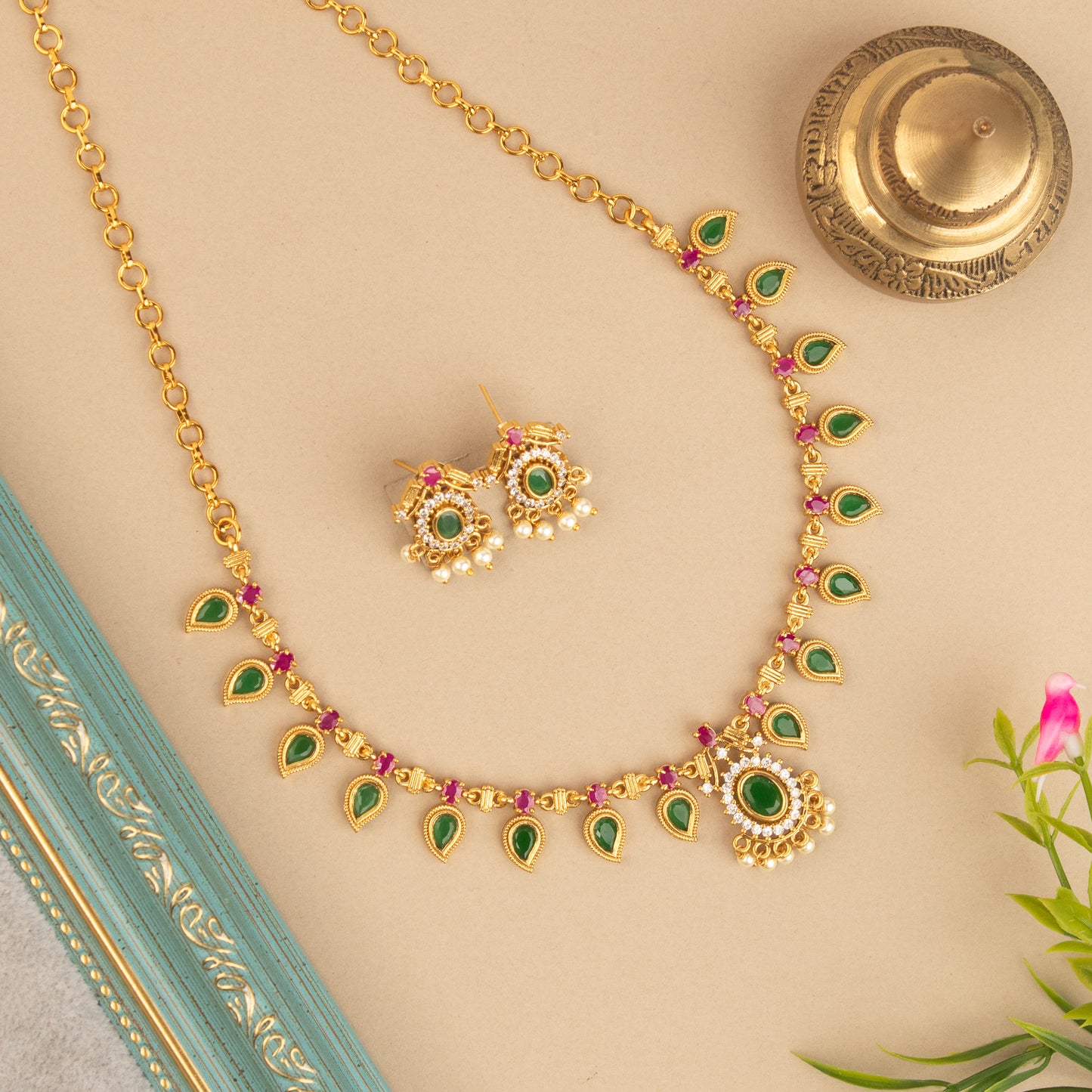 Necklace 841