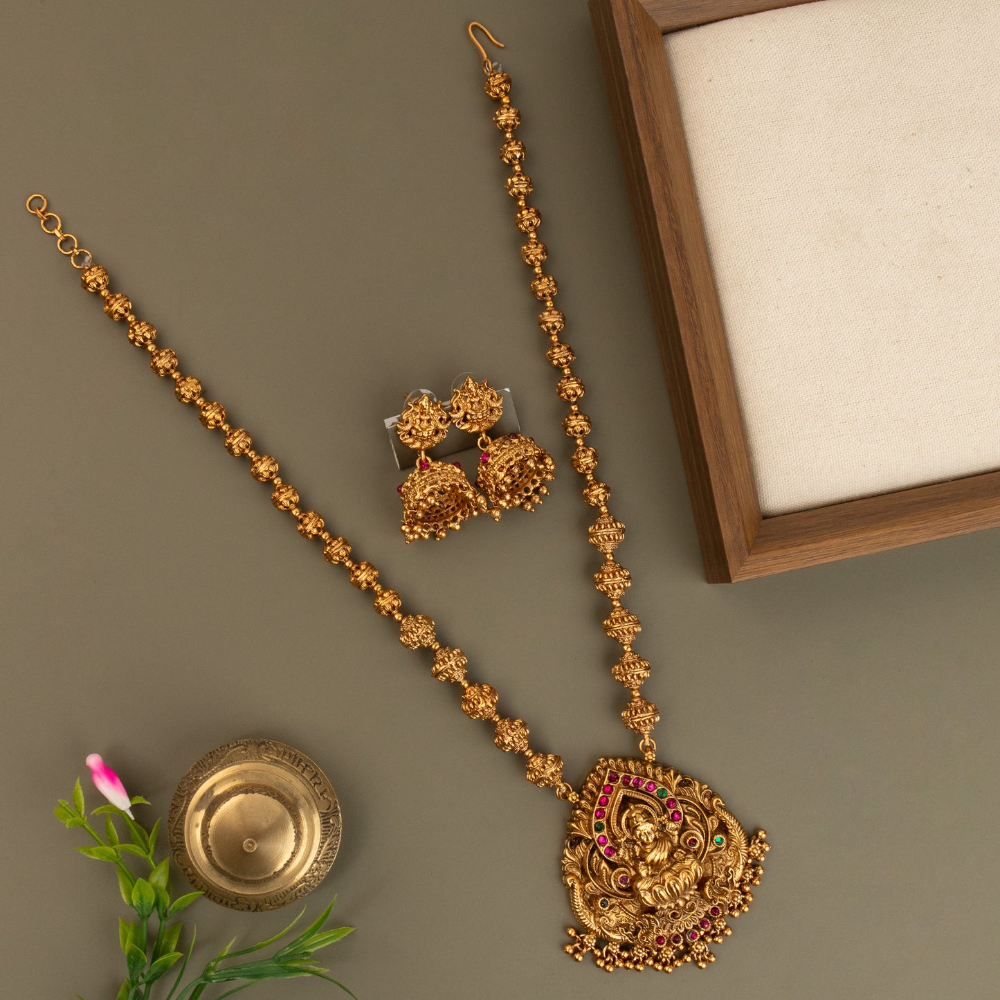 Necklace 815