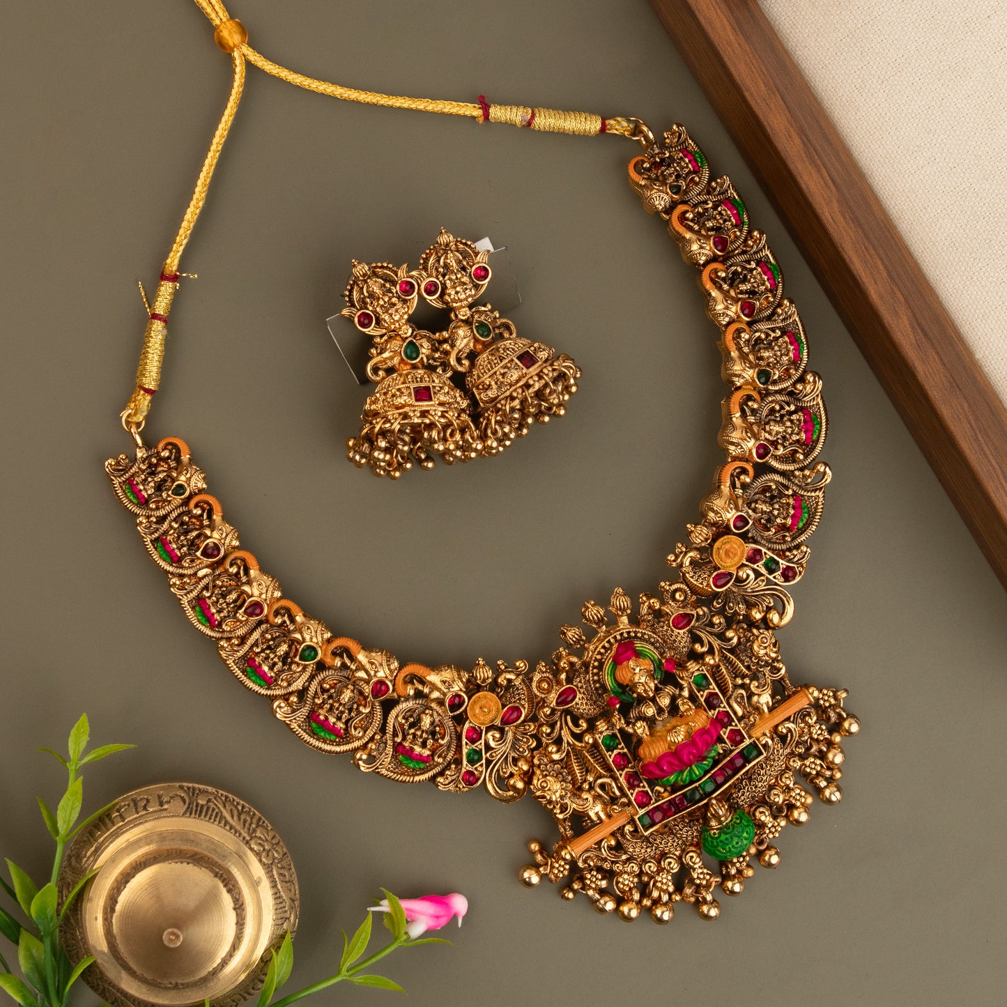 Necklace 853