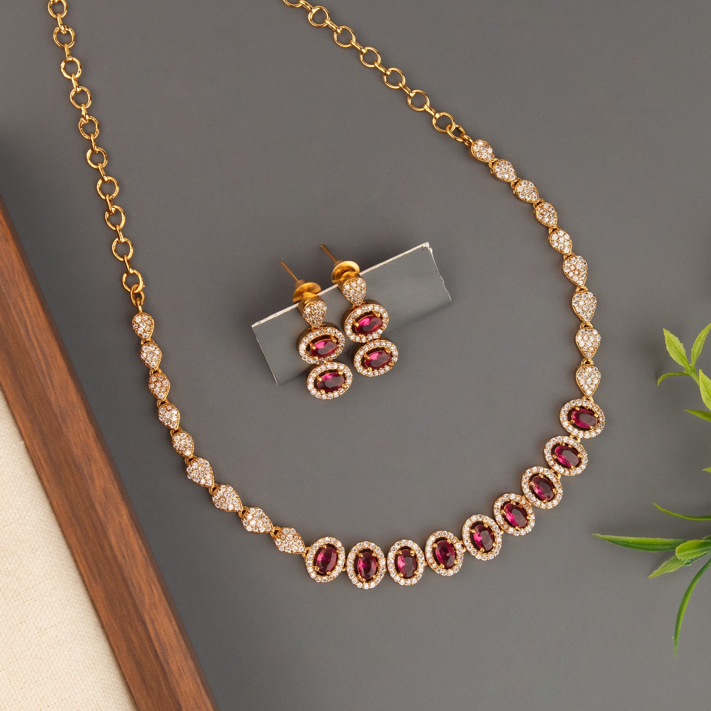 Necklace 983