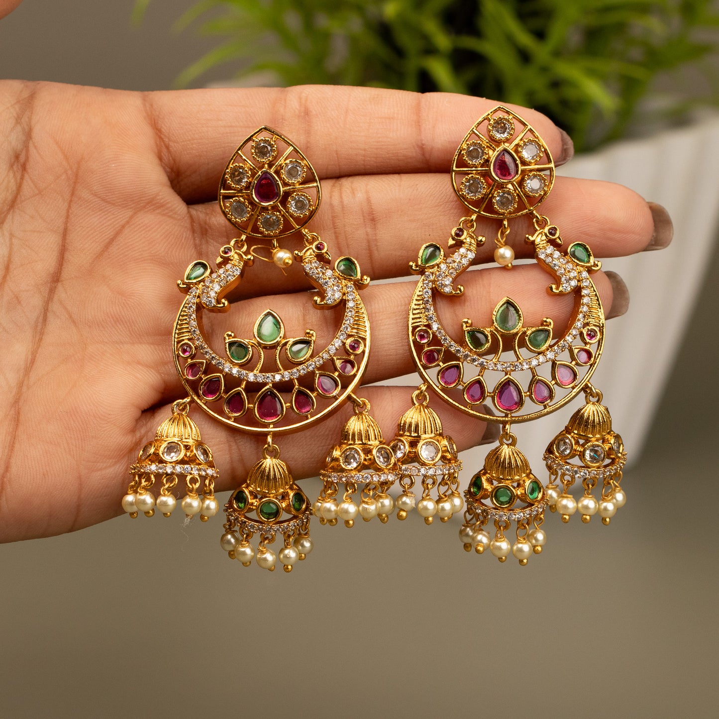 Antique Earrings E920
