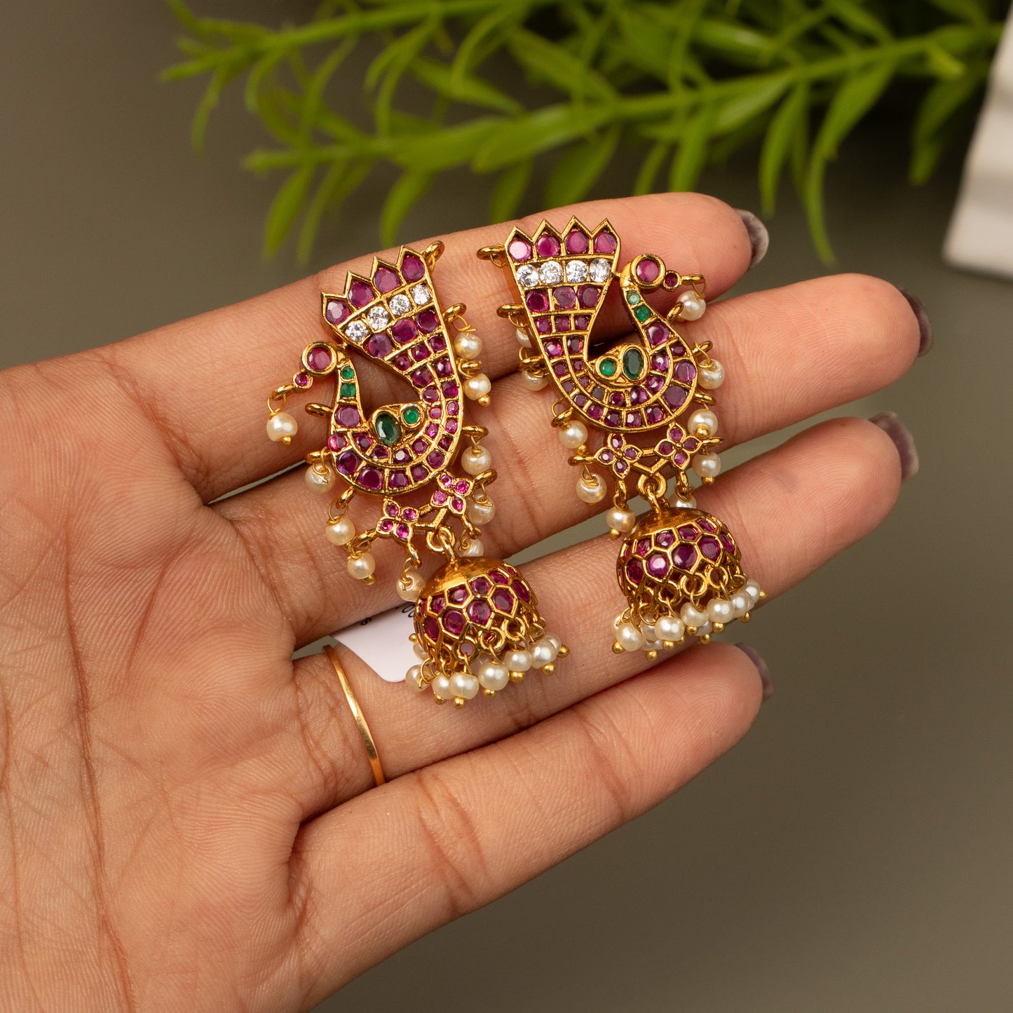 Antique Earrings E995