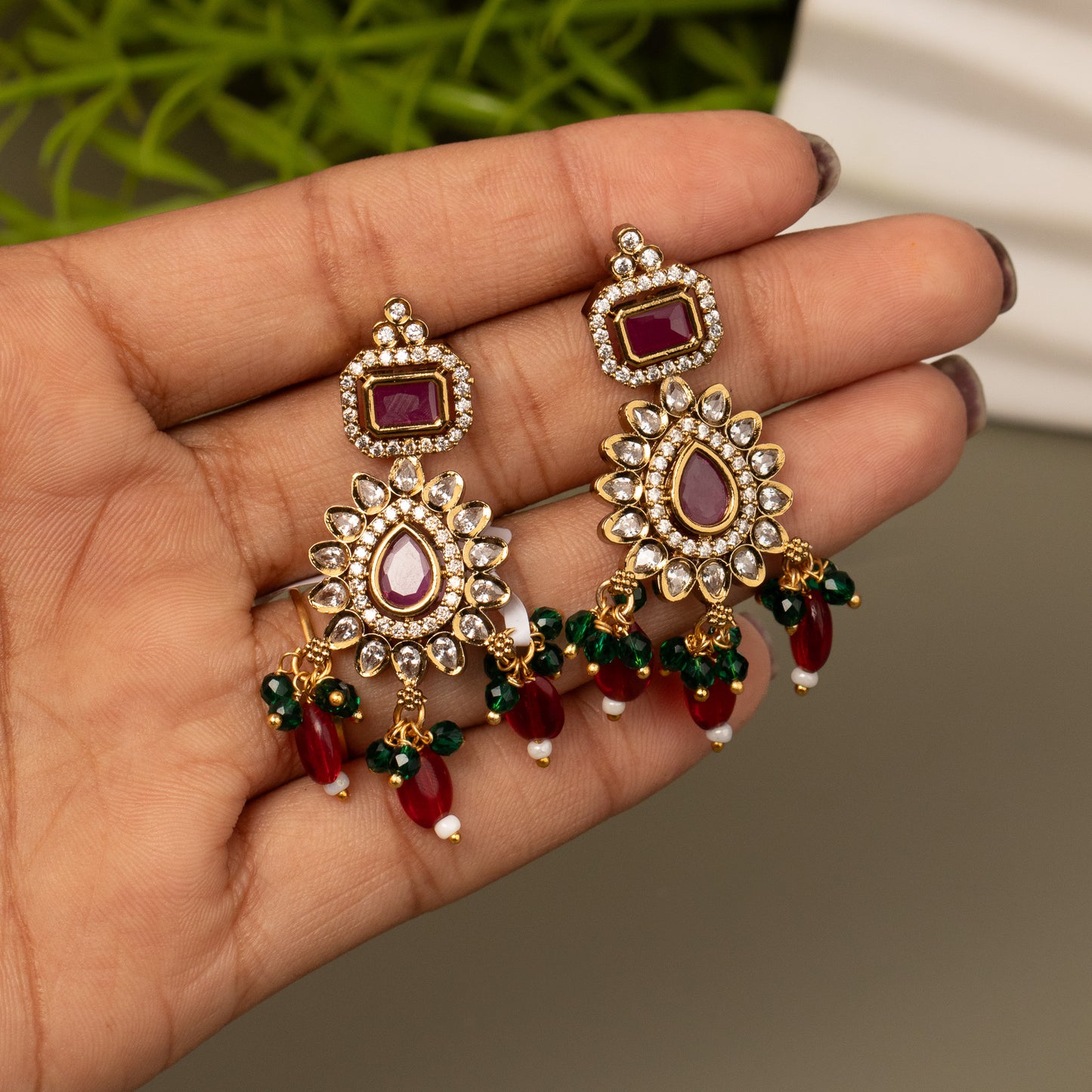 Antique Earrings E992
