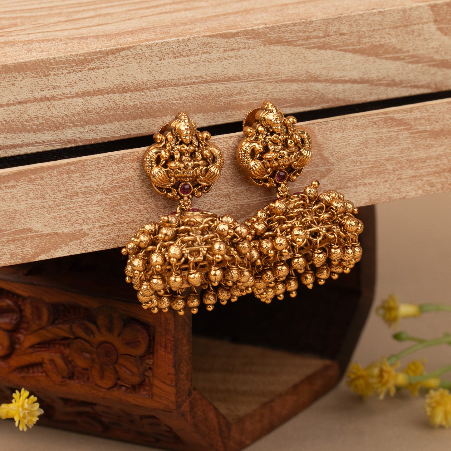 Premium Antique Earrings E1038