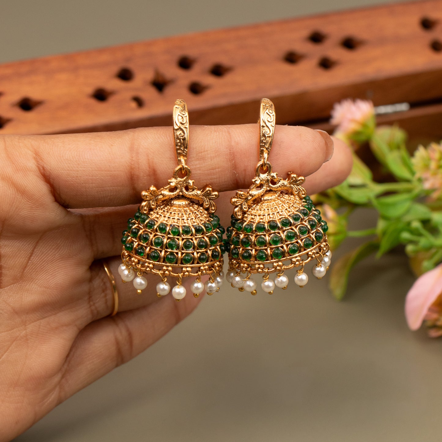 Antique Earrings E1092