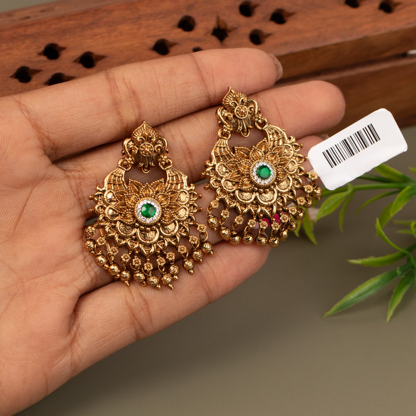 Antique Earrings E1098