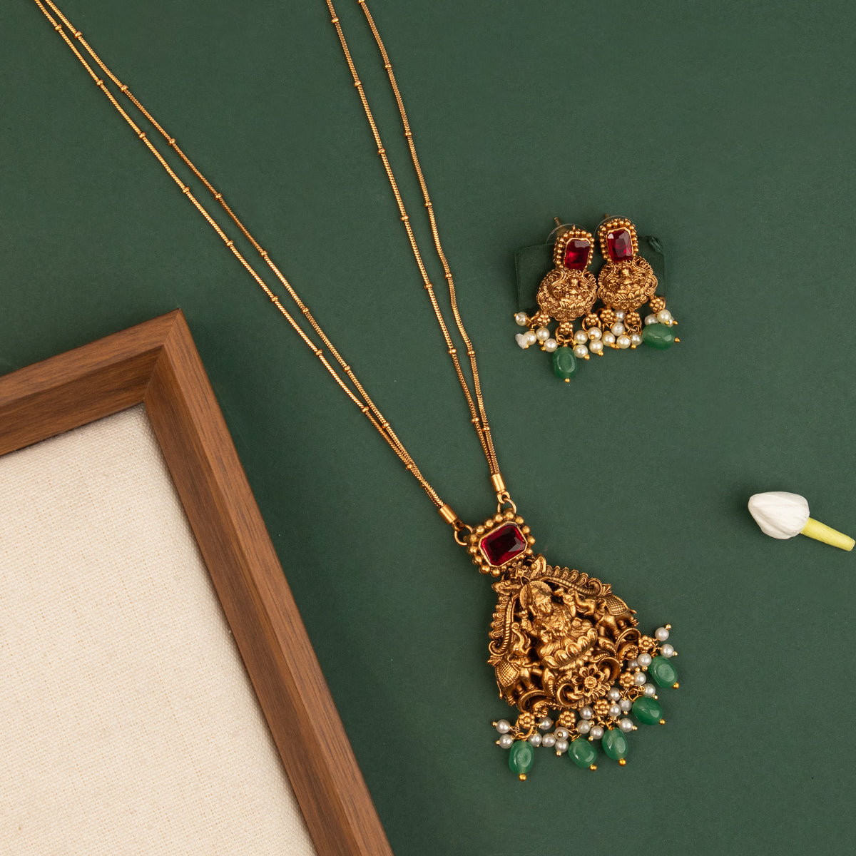 Necklace 094