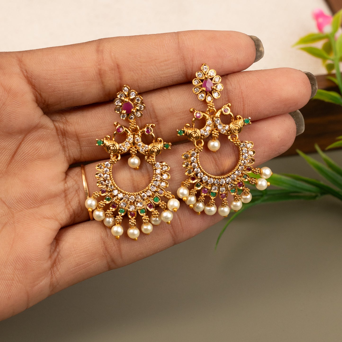Antique Earrings E1123