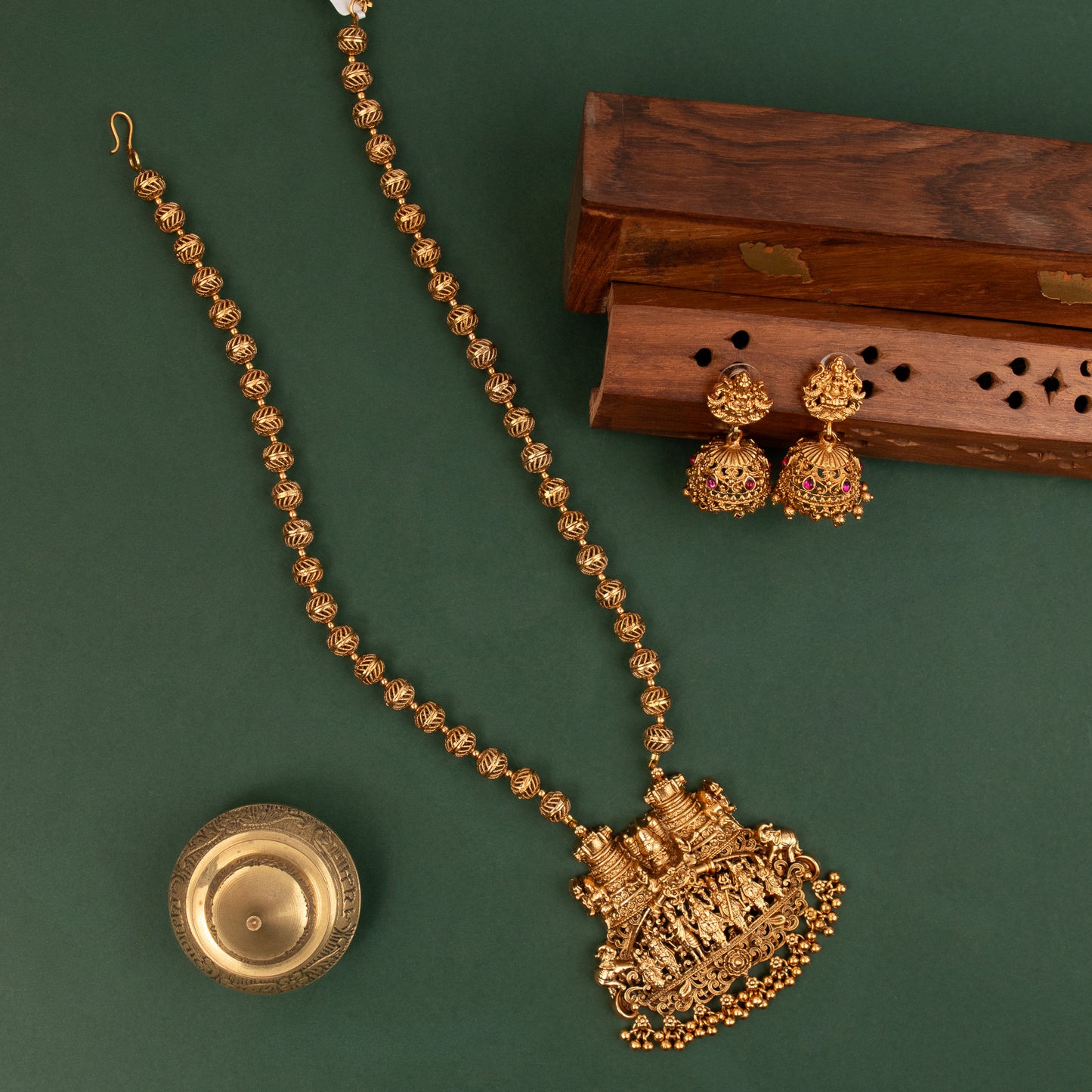 Necklace 840