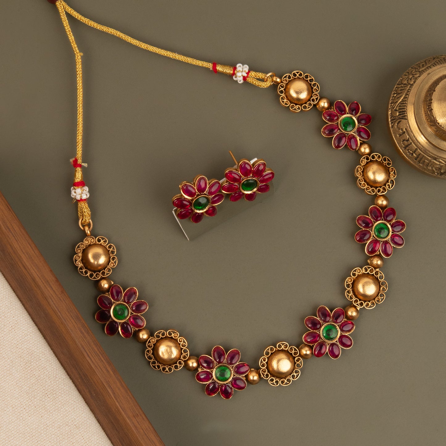 Necklace 498