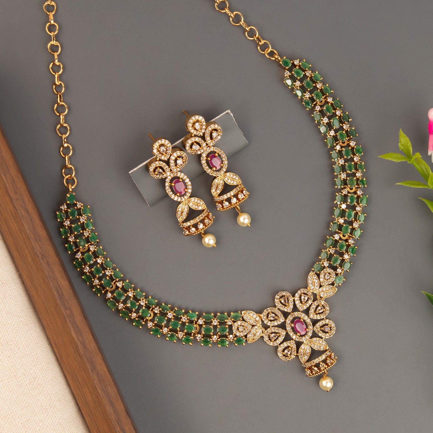 Premium Necklace 580