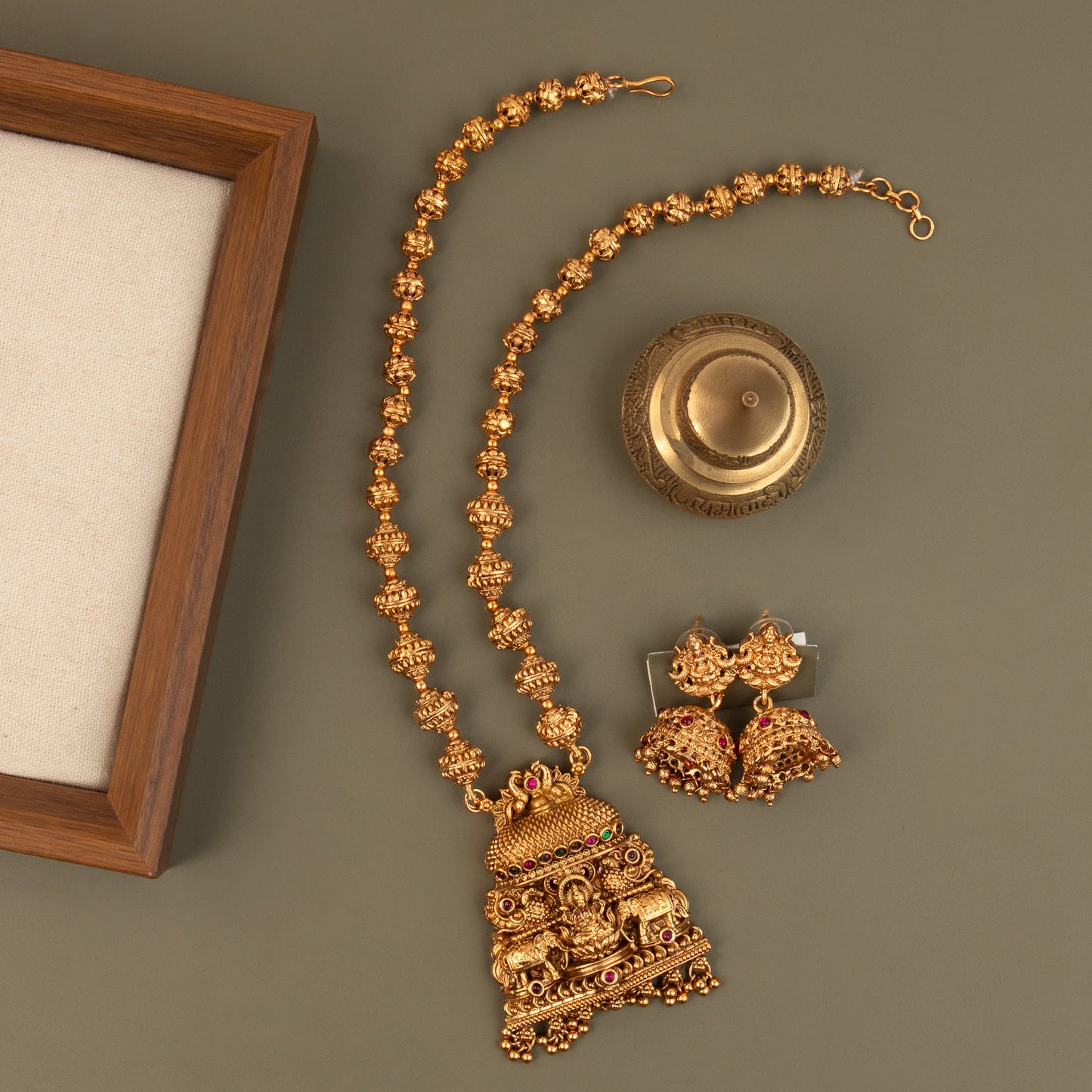 Necklace 695