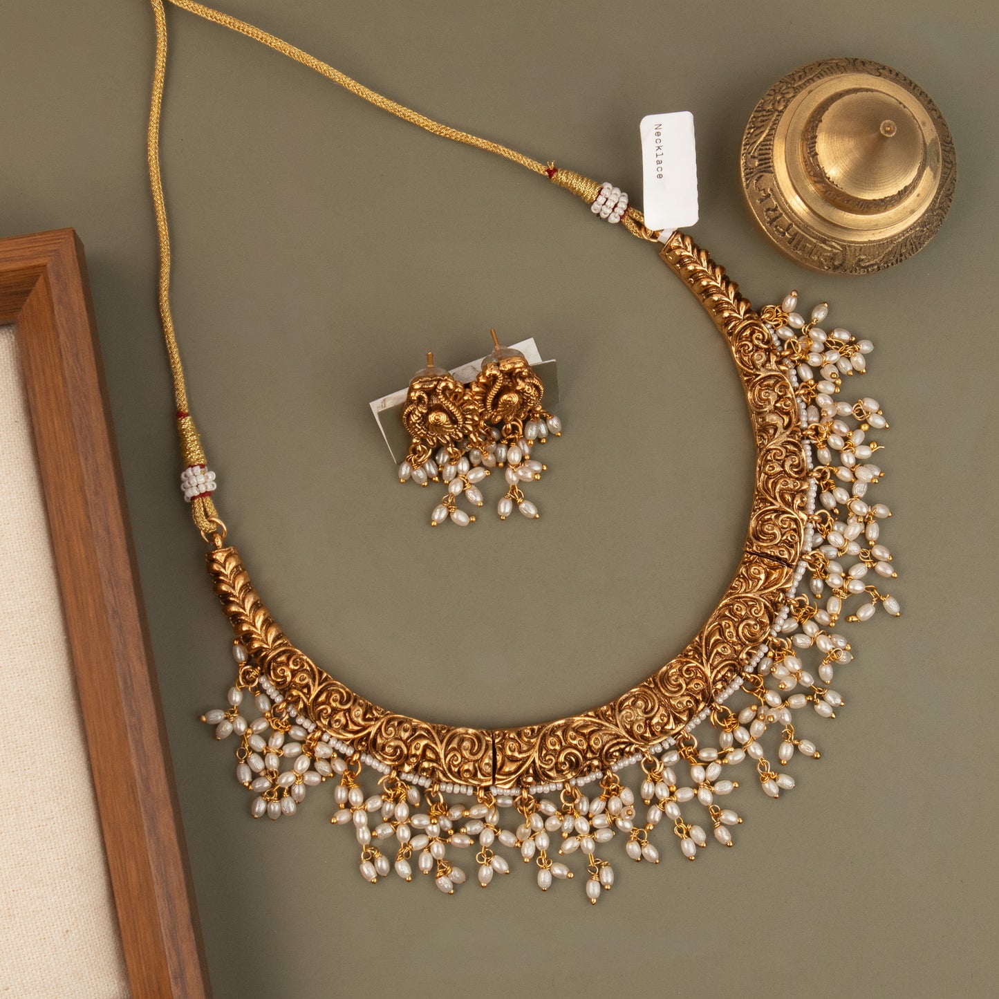 Necklace 718