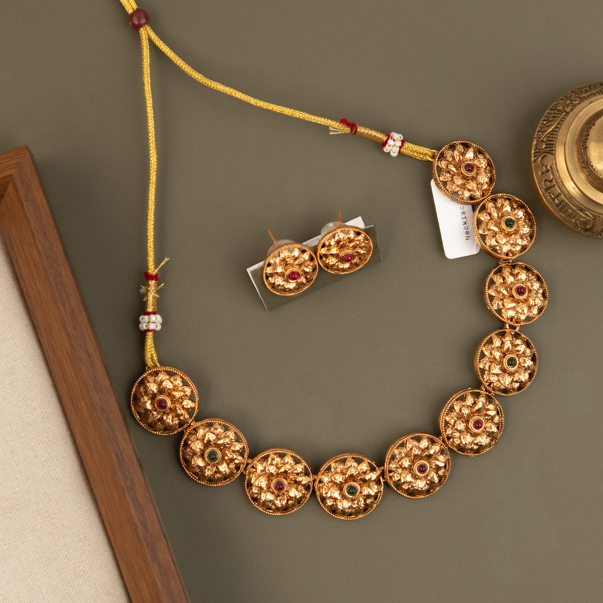 Necklace 206