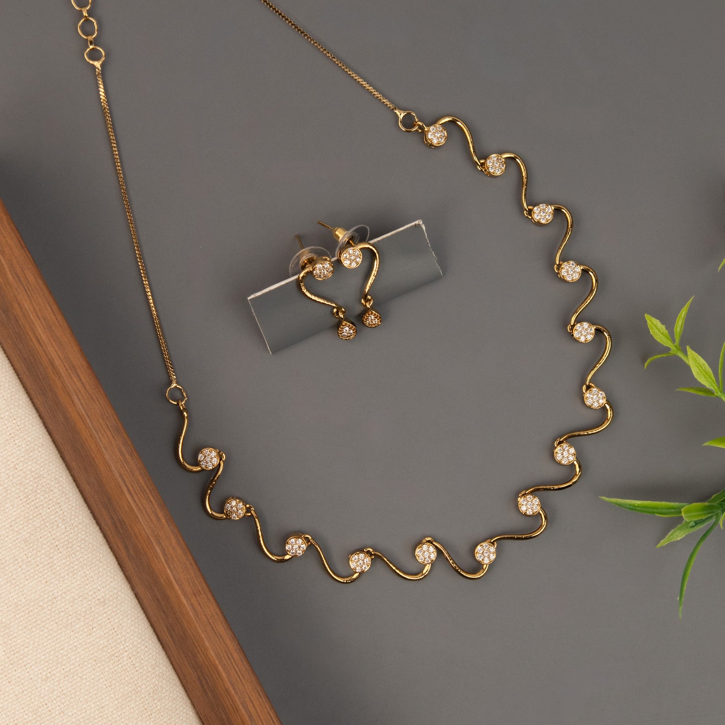 Necklace 733