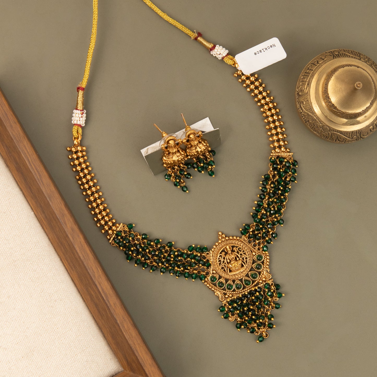 Necklace 755