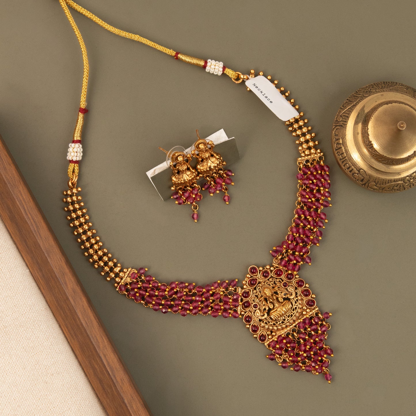 Necklace 765