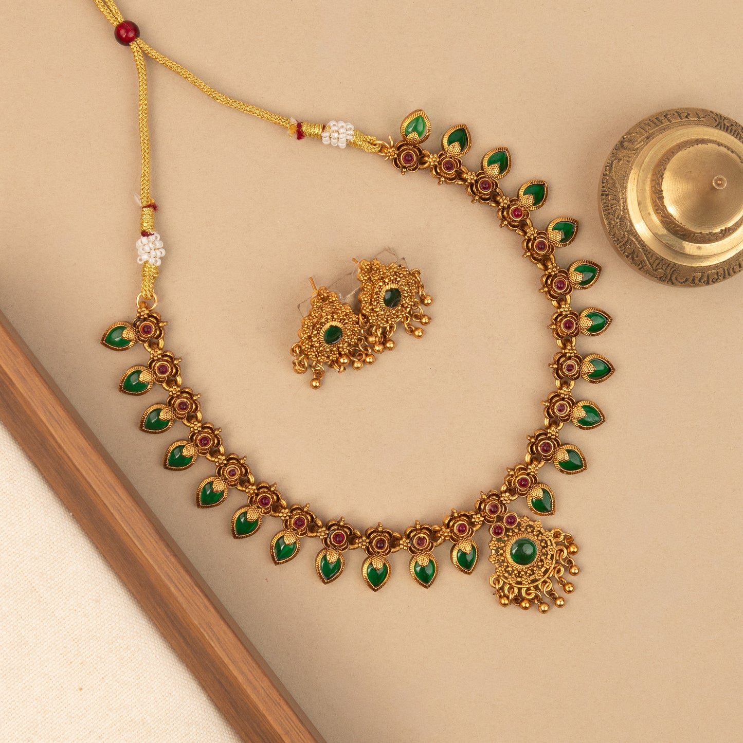 Necklace 779