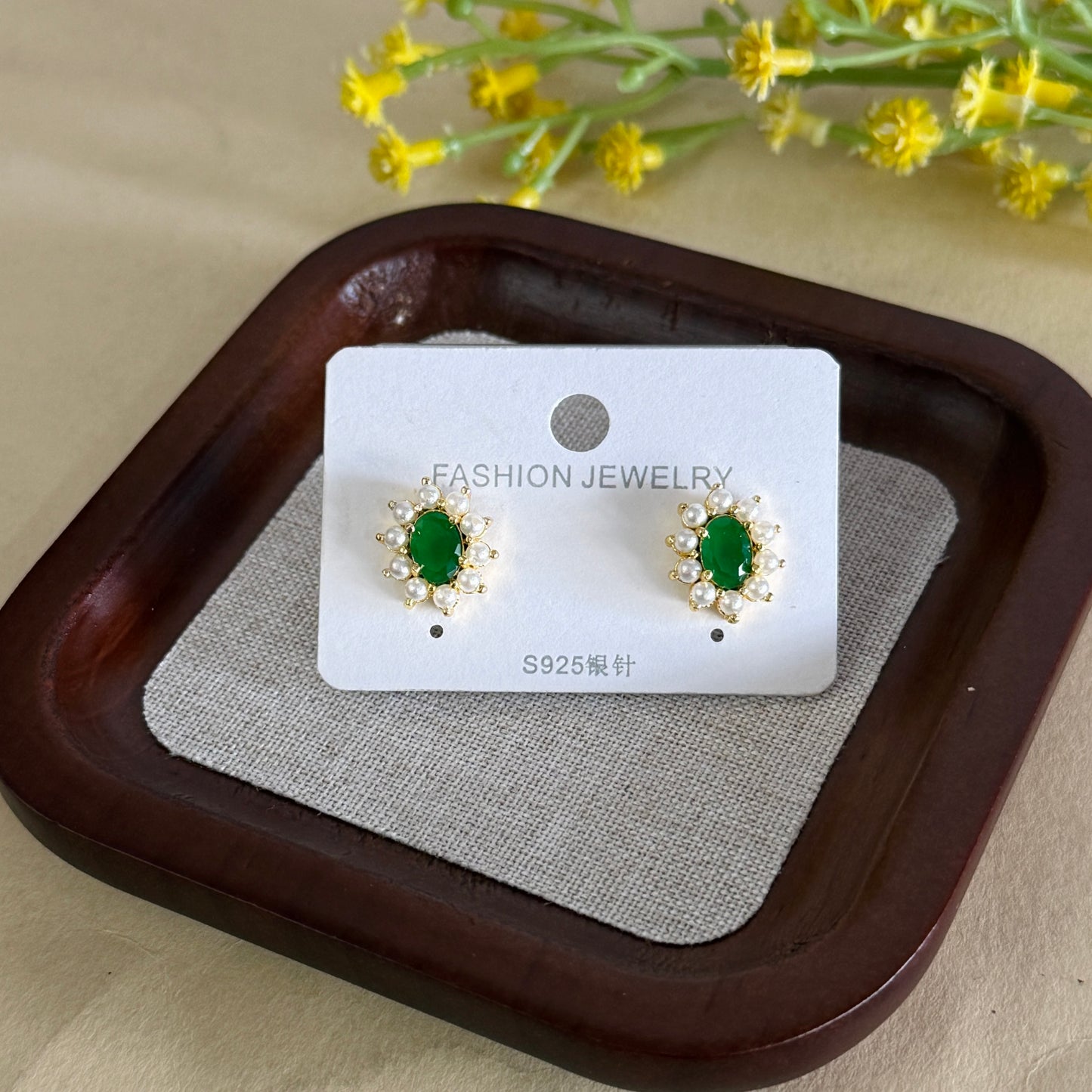 Navaratna Stud Earrings E302