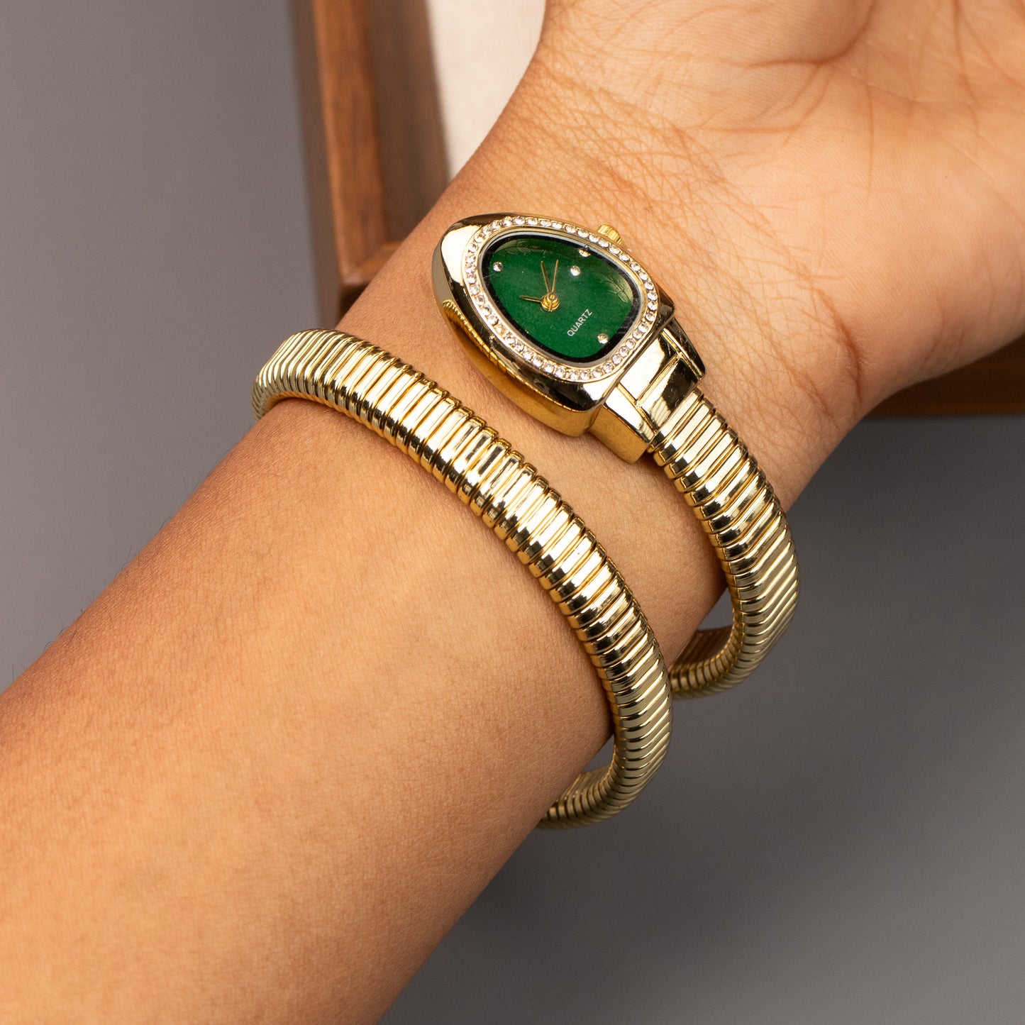 Spiral Bracelet Watch BR142
