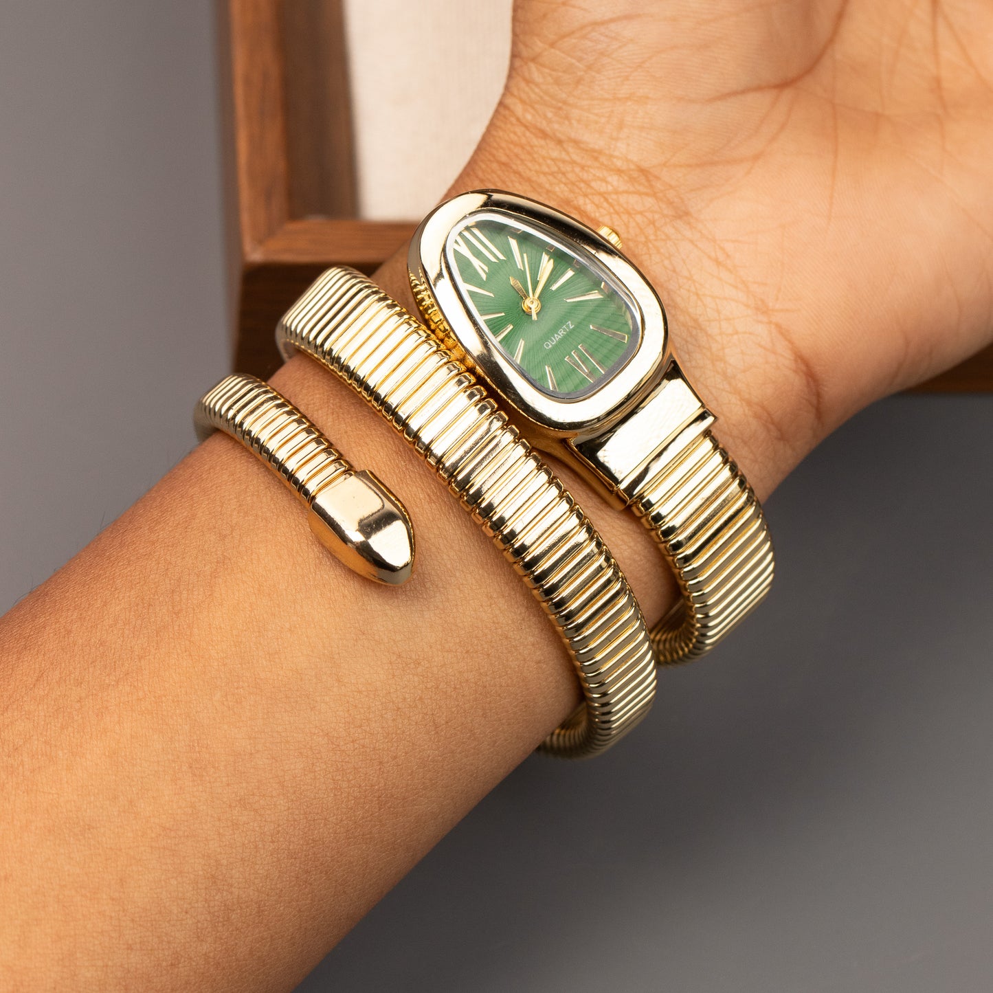 Spiral Bracelet Watch BR140
