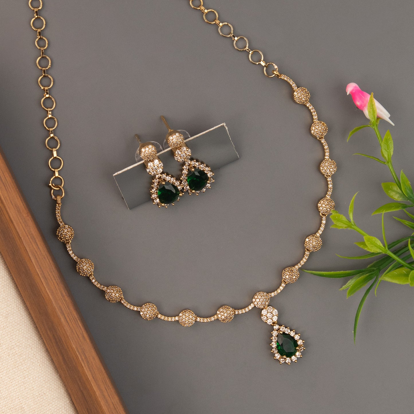 Necklace 997